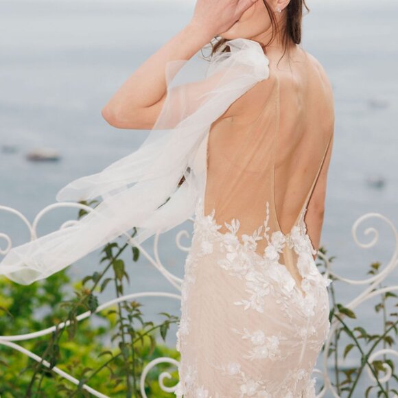 Stunning Galia Lahav Gala 104 Wedding Gown - Picture 6 of 7